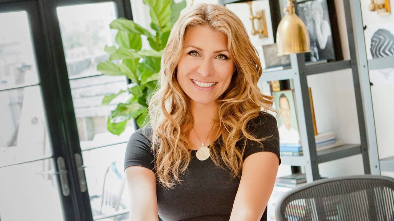 Genevieve's Renovation backdrop