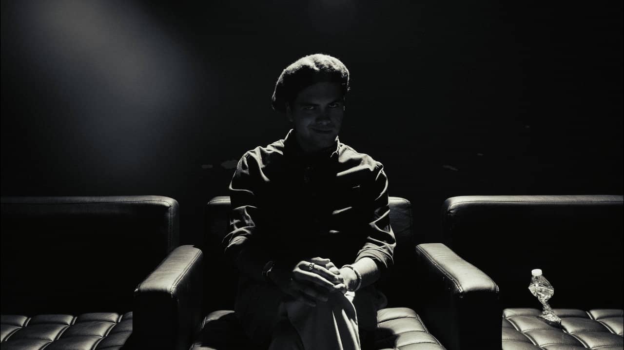 L'auteur: Part One backdrop