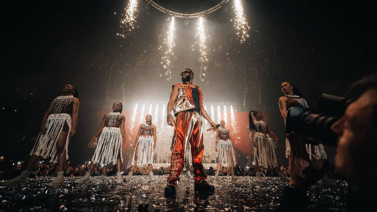 TAYC Accor Arena CRYSTAL DESTINY backdrop
