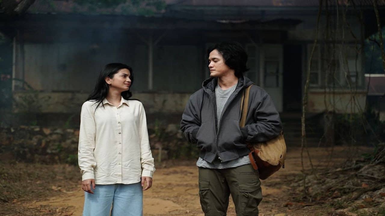 The Bell: Panggilan Untuk Mati backdrop
