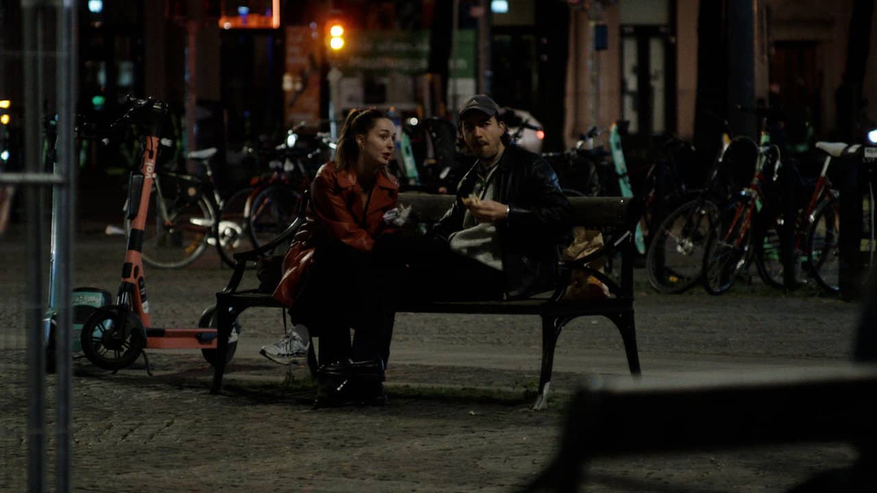 Järntorget 00:36-00:41 backdrop