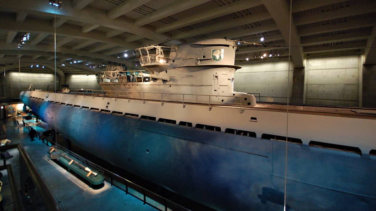 U-505: Extend the Experience backdrop