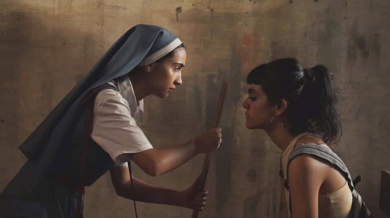 Las Milagros existen backdrop