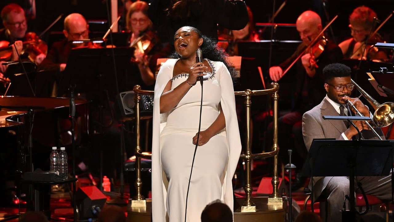 Samara Joy at Royal Albert Hall backdrop