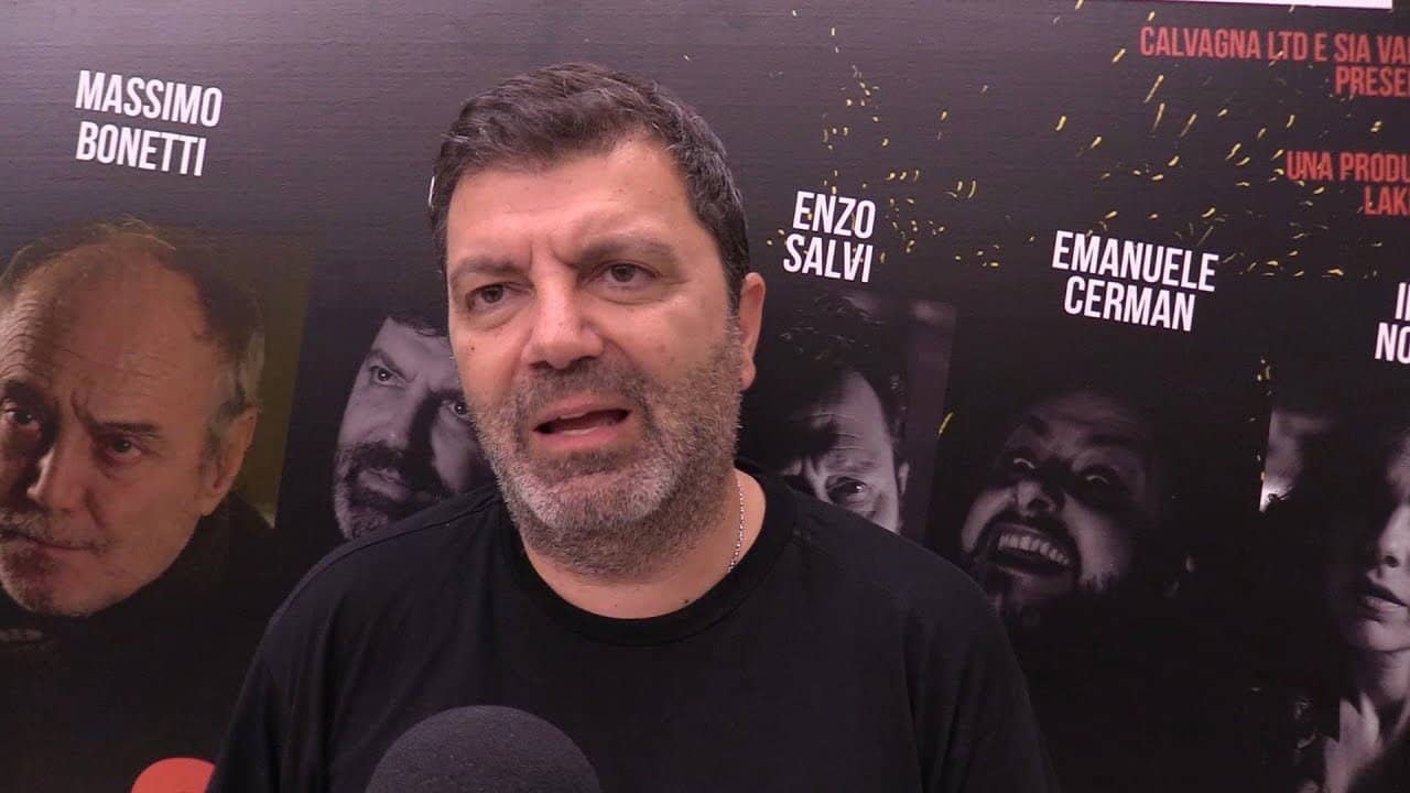 Senza Paura backdrop