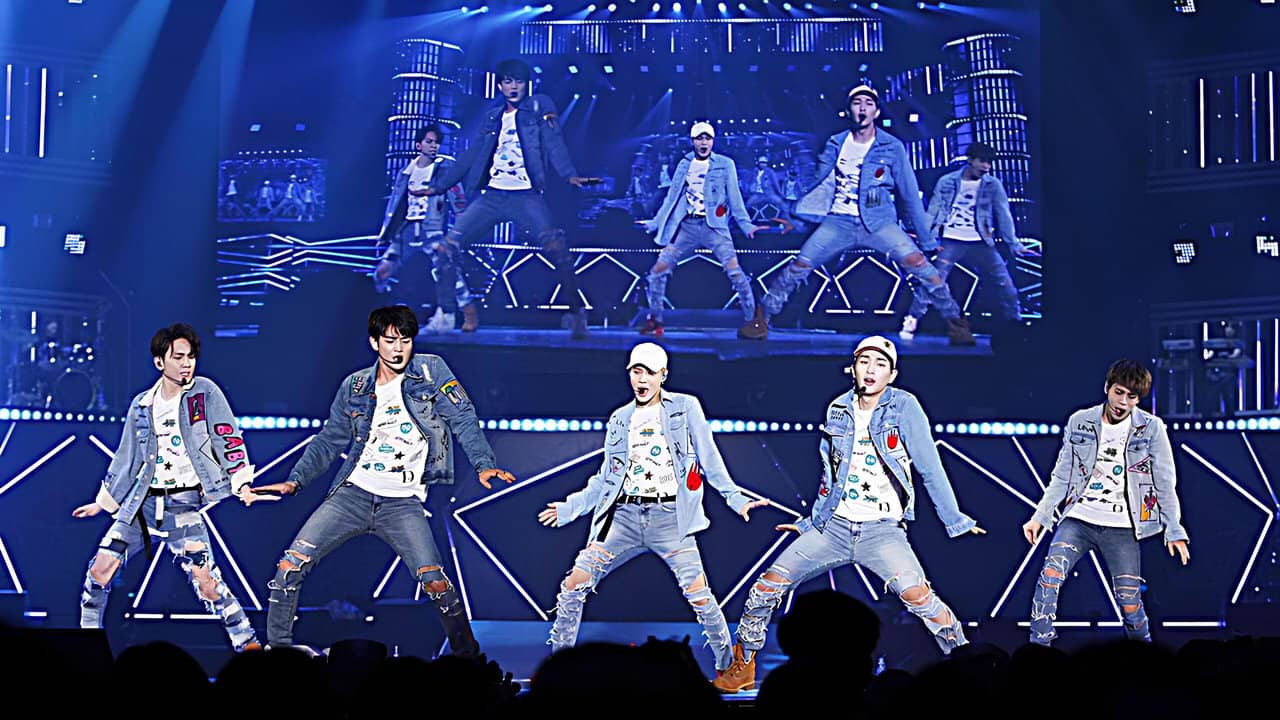 SHINee WORLD 2016~DxDxD~ backdrop