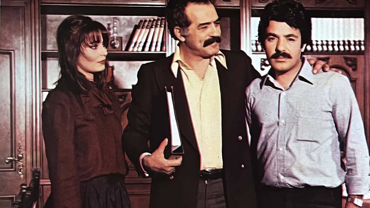 Bir Damla Ateş backdrop