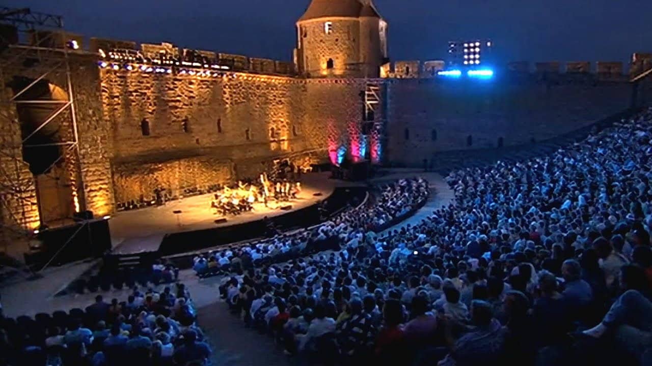Nigel Kennedy Vivaldi Live a La Citadelle backdrop