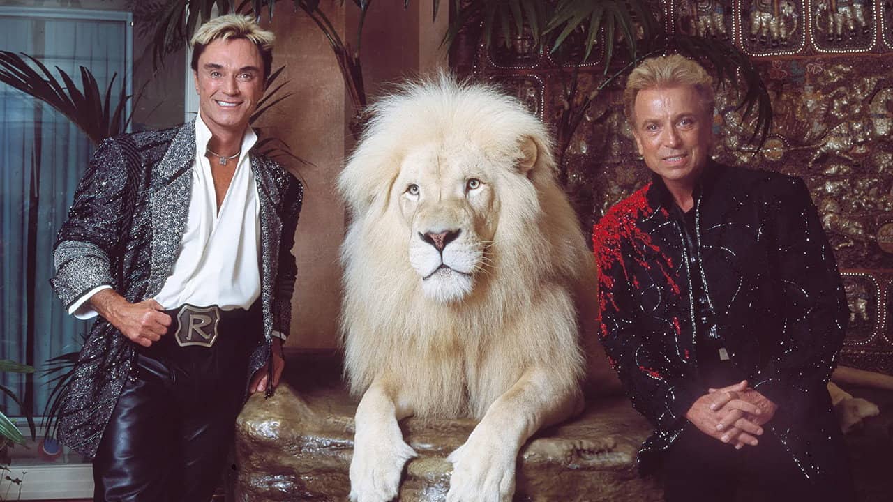 Siegfried and Roy - Superstars Of Magic backdrop