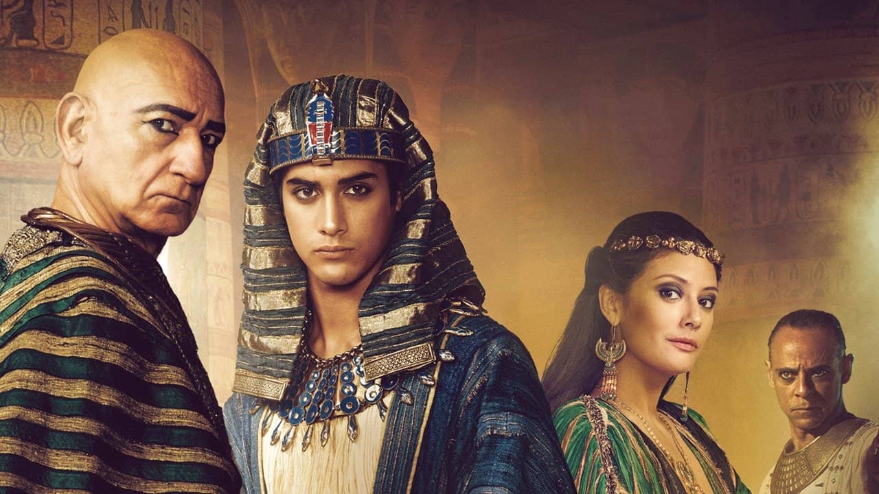 Tut backdrop