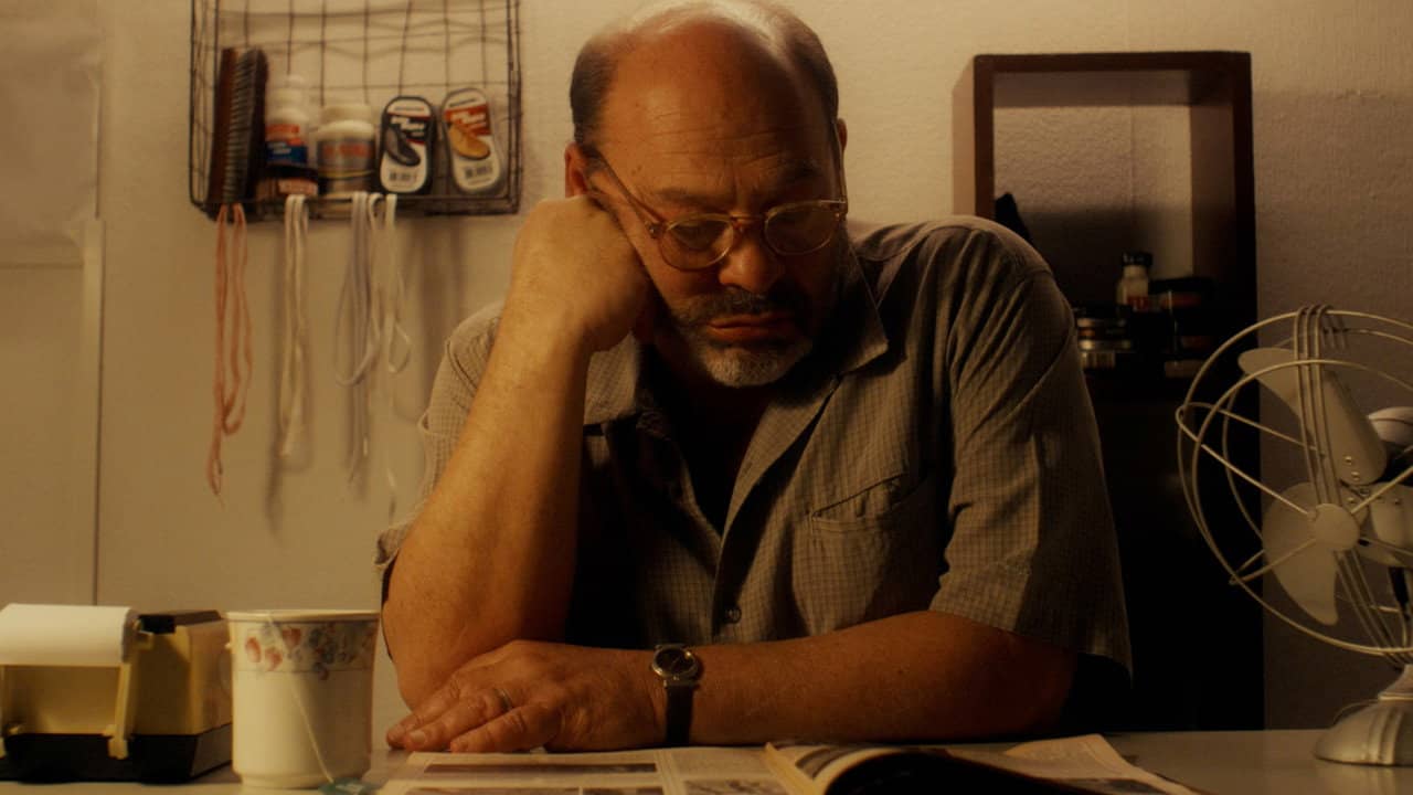 Wenceslao is a shoemaker backdrop