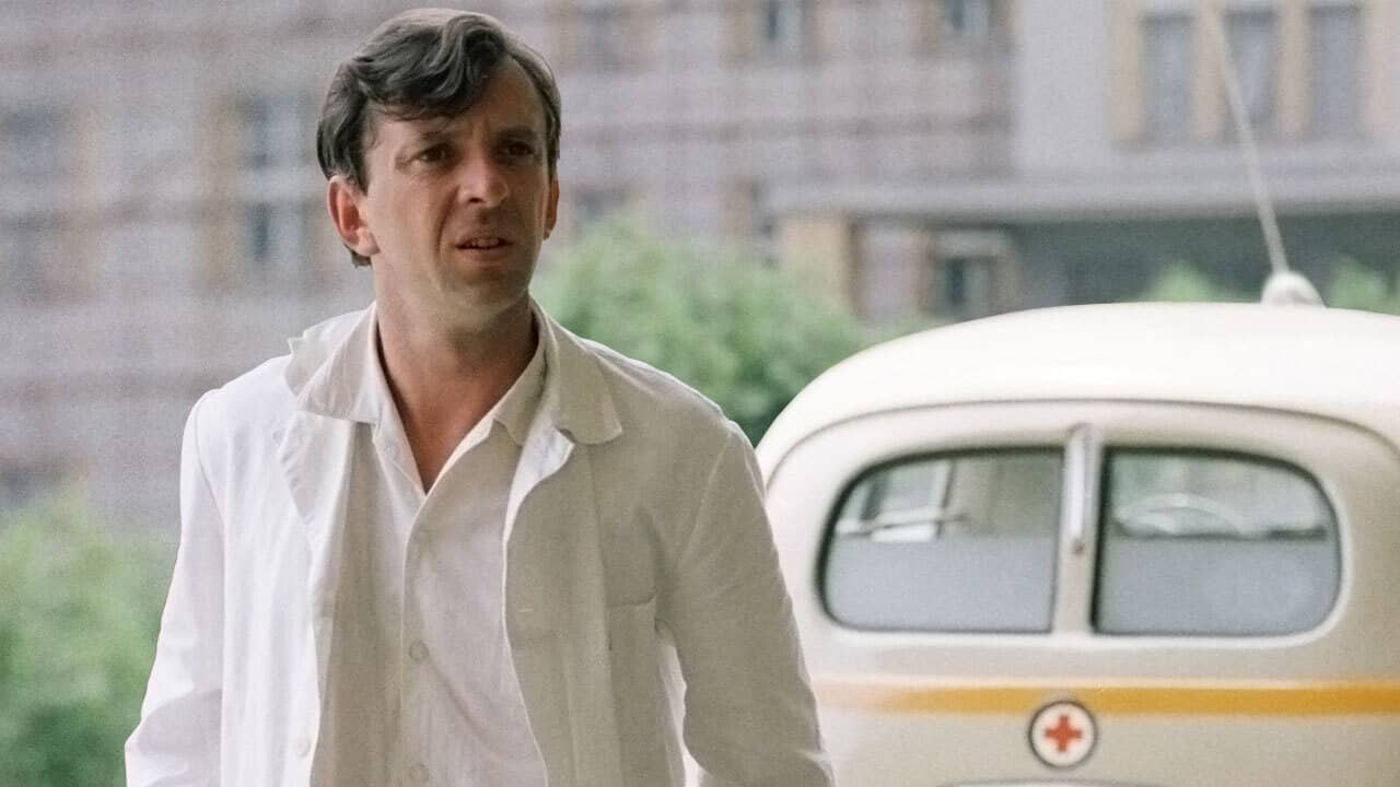 Sanitka backdrop