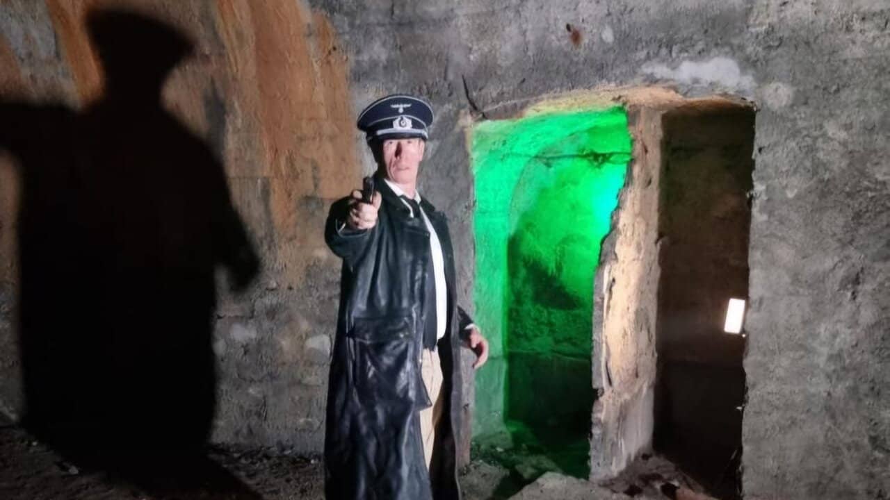 Der Doktor - L'ombra della morte backdrop