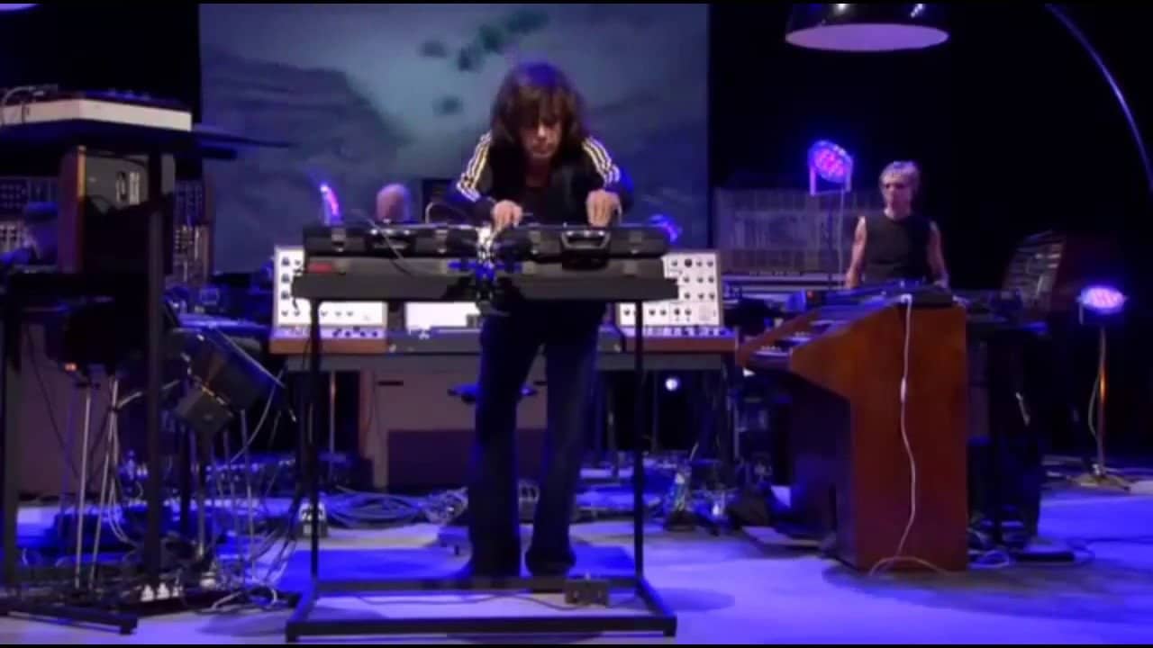 Oxygene: Live in Your Living Room backdrop