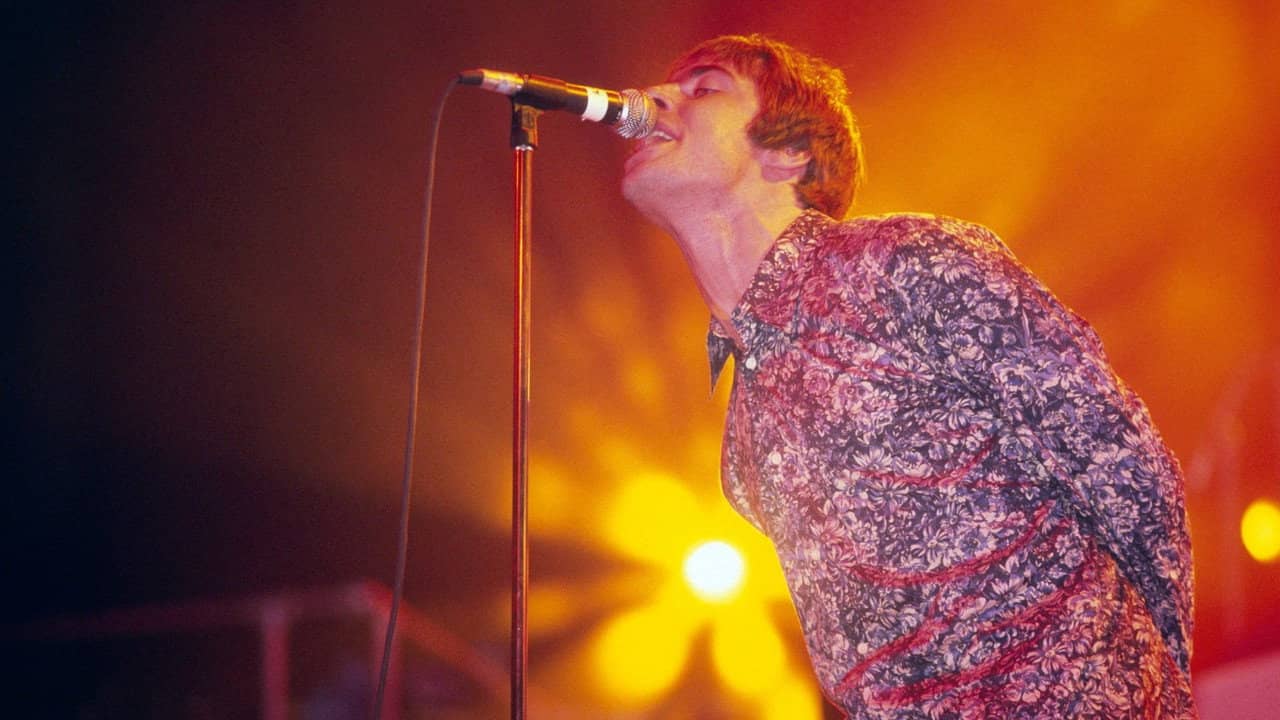 Oasis ...There And Then backdrop