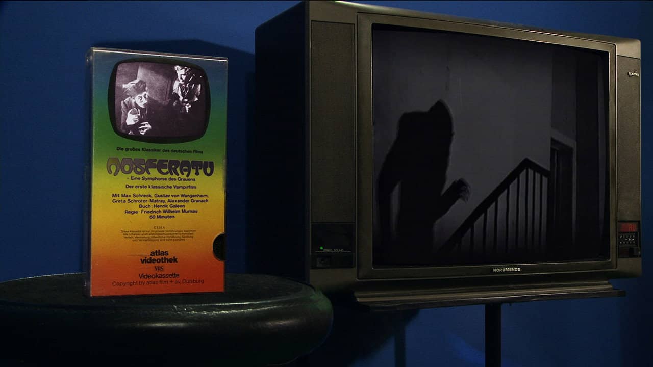 Cassette-Television backdrop