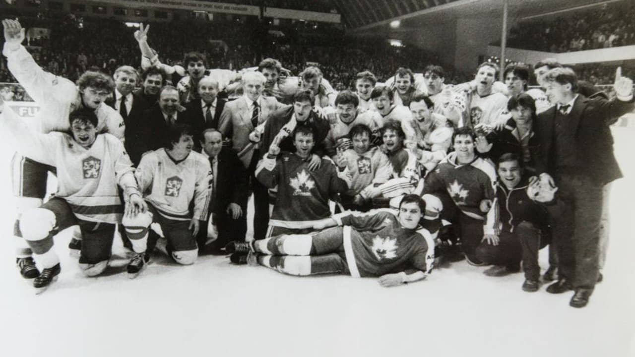 Hockey in Heart backdrop