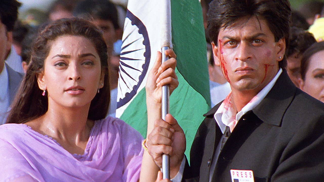 Phir Bhi Dil Hai Hindustani backdrop