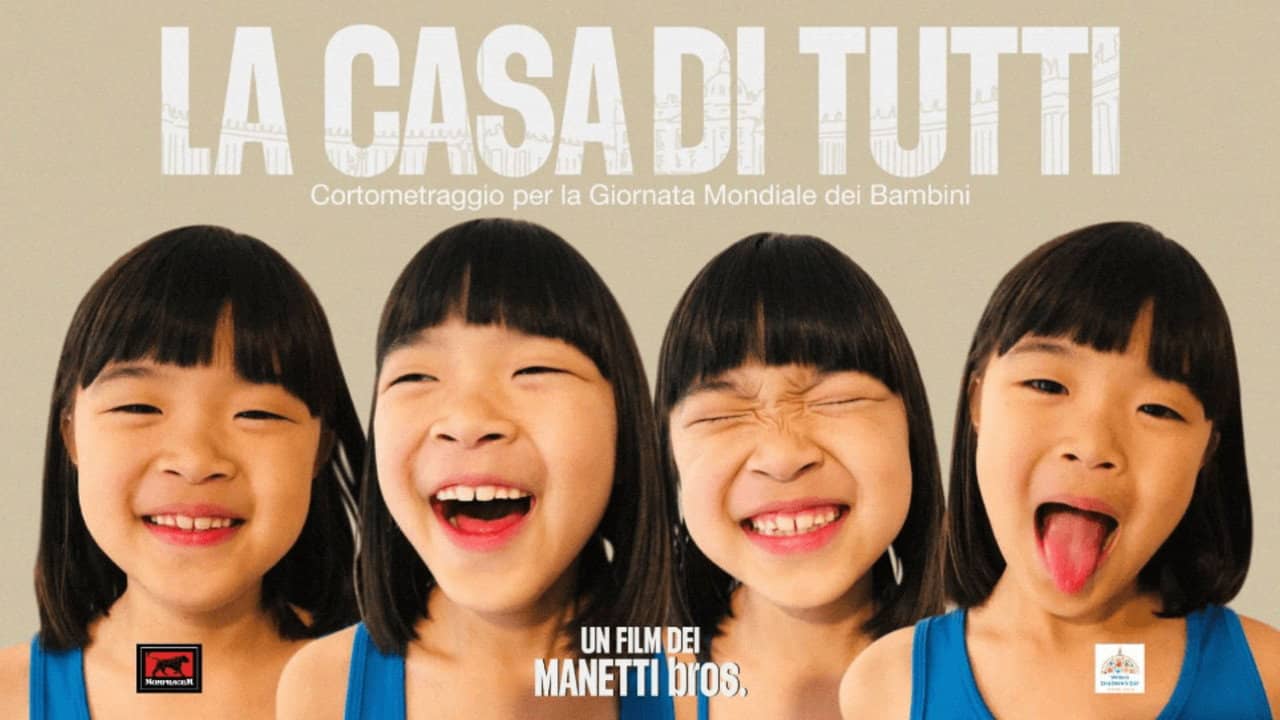 La casa di tutti backdrop