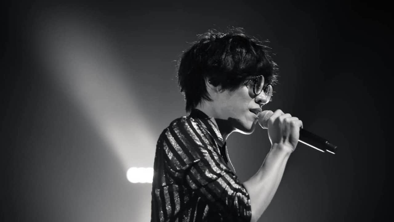 Crowd Lu 11th Anniversary Adult Live Tour backdrop