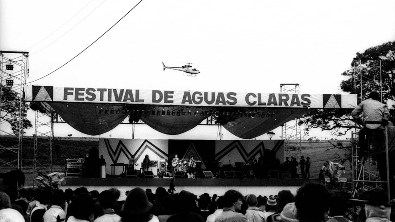O Barato de Iacanga backdrop