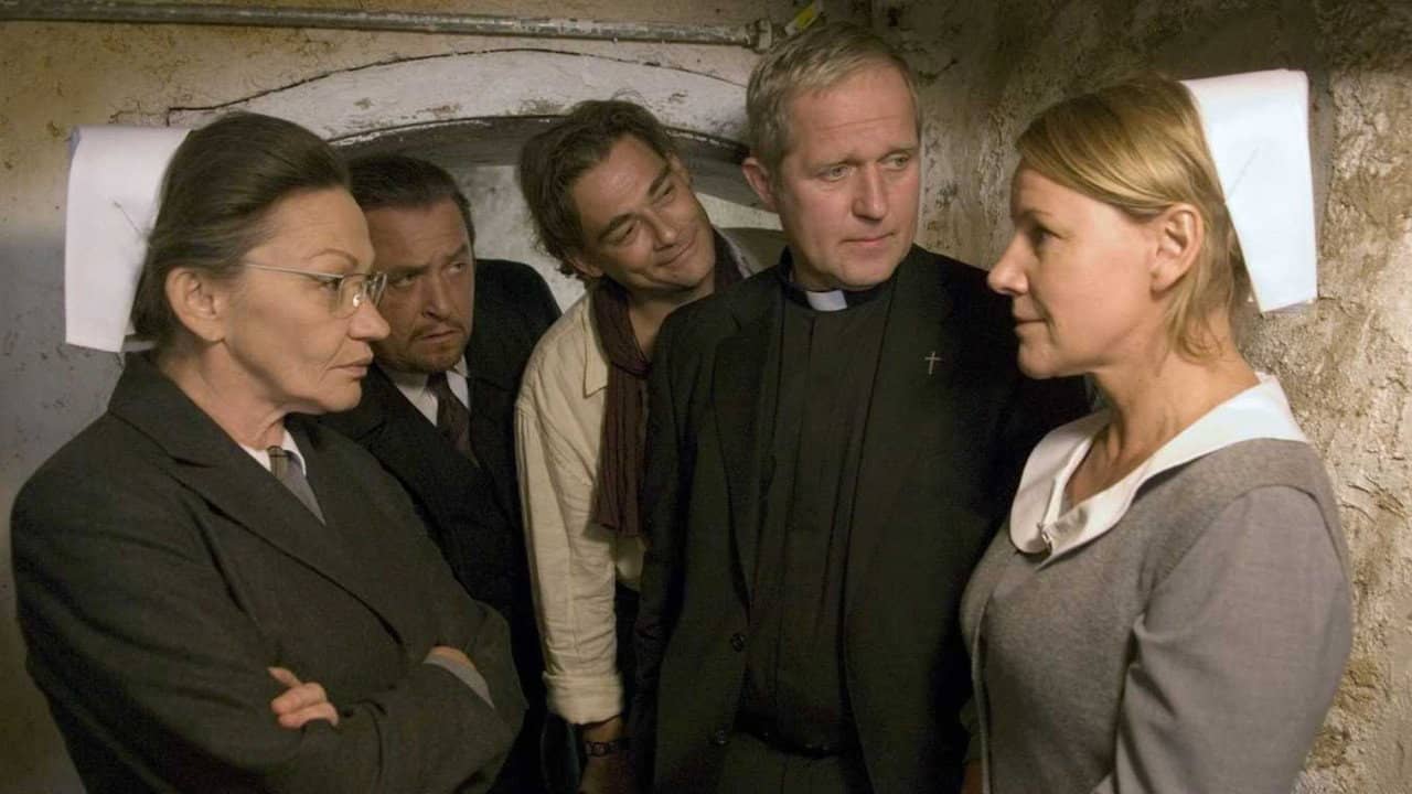 Mein Gott, Anna! backdrop