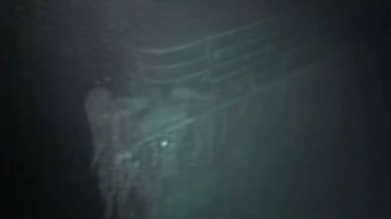Titanic: The Nightmare and the Dream backdrop