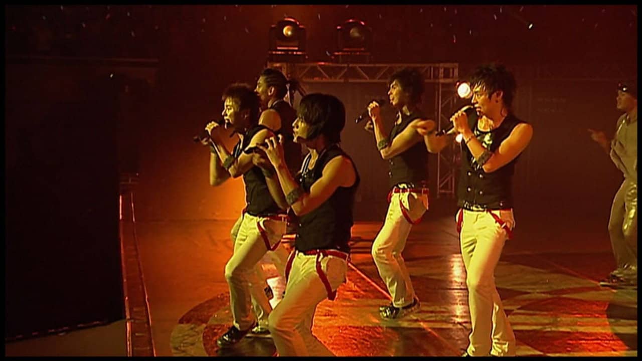 TOHOSHINKI 2nd LIVE TOUR 2007 FIVE IN THE BLACK backdrop