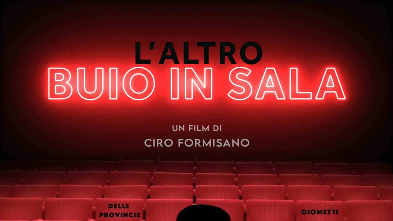 L'altro buio in sala backdrop