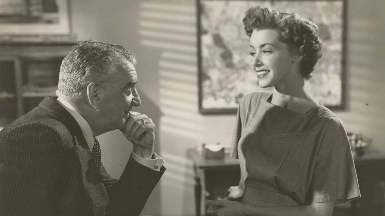 Mary Ryan, Detective backdrop