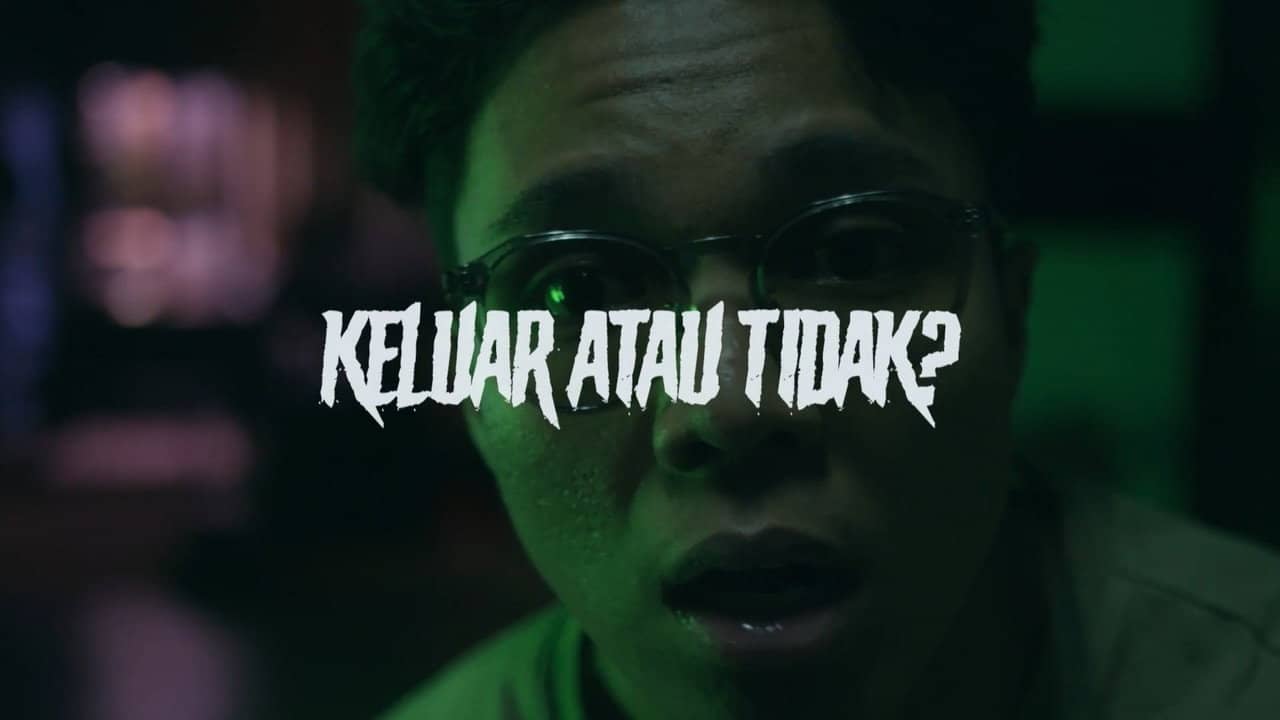 Keluar Atau Tidak backdrop