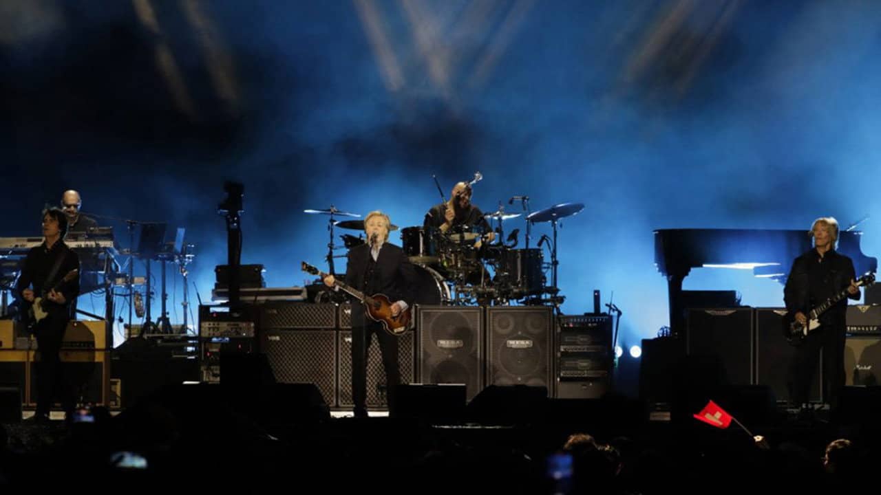 Paul McCartney: Got Back – Live in Bogotá at Estadio El Campín backdrop
