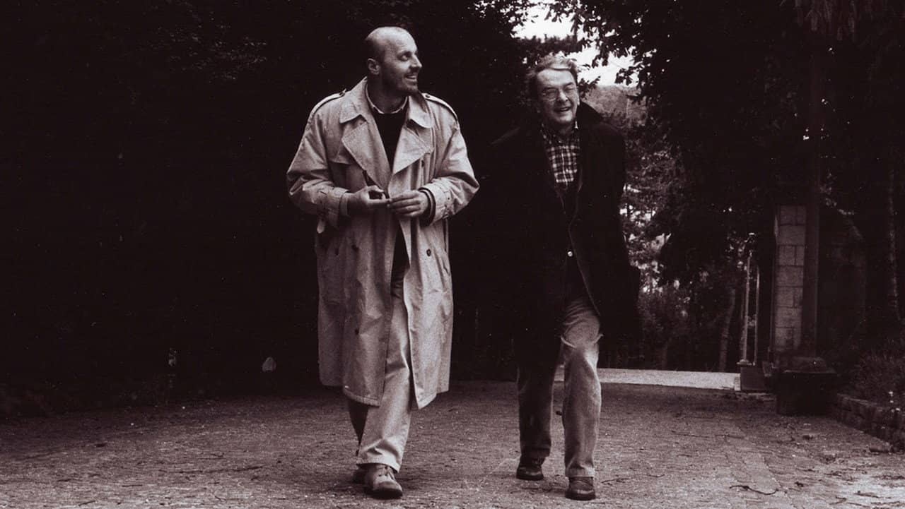 Ritratti: Luigi Meneghello backdrop