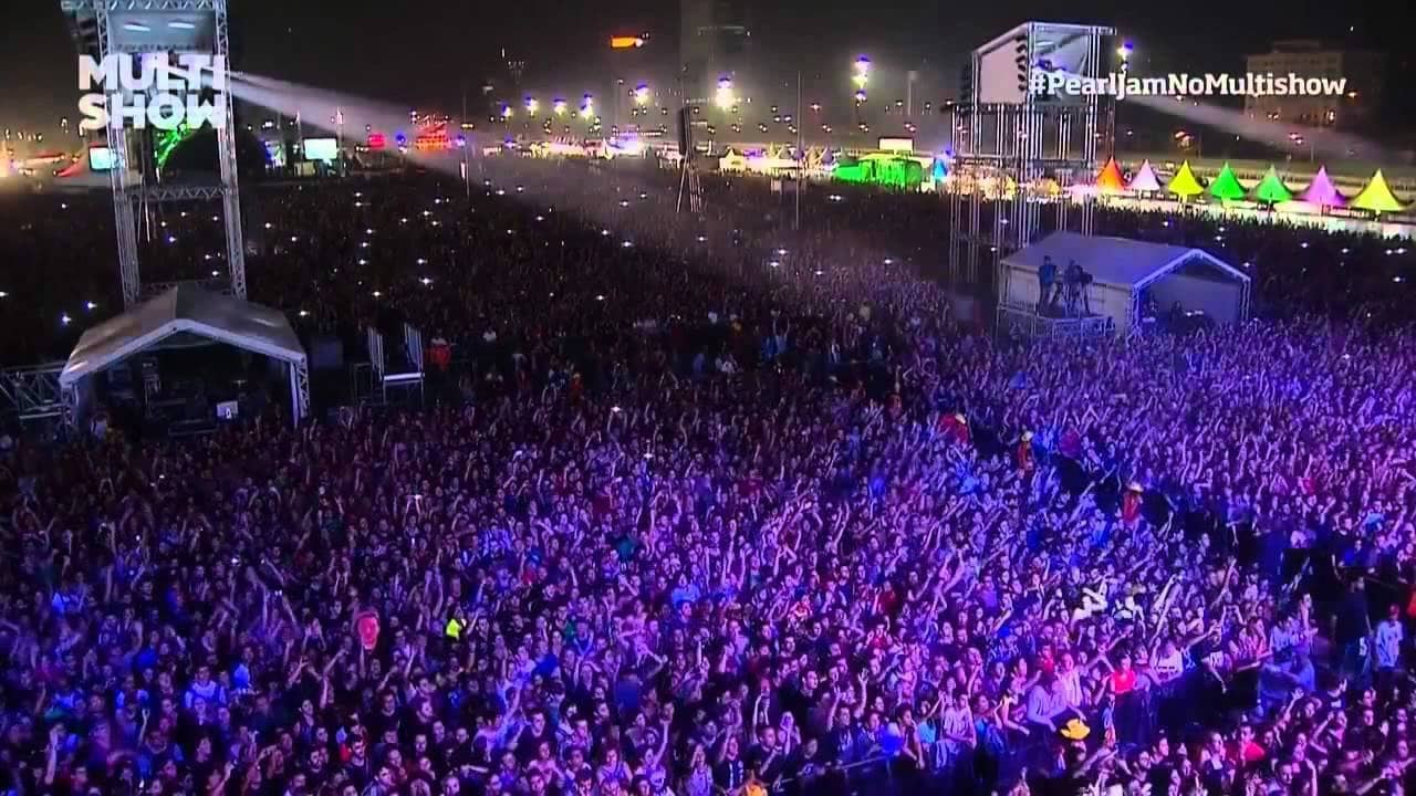 Pearl Jam: Lollapalooza Brazil 2013 backdrop