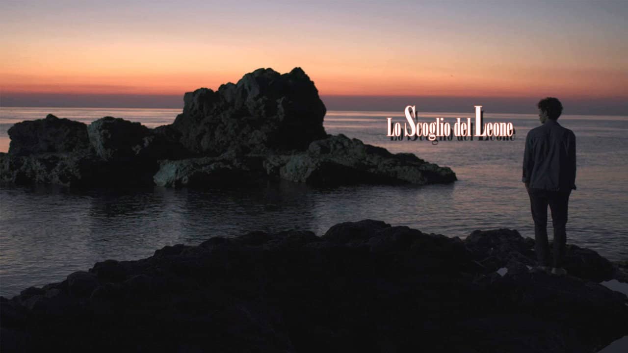 Lo scoglio del leone backdrop
