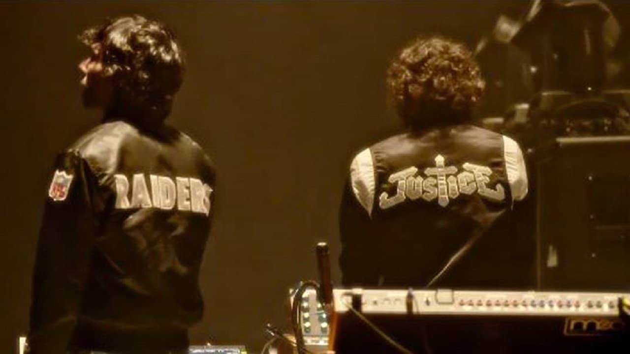 IRIS: Live At Paris Accorhotels Arena backdrop