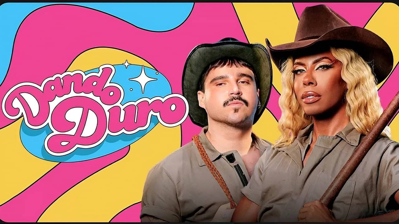 Dando Duro backdrop