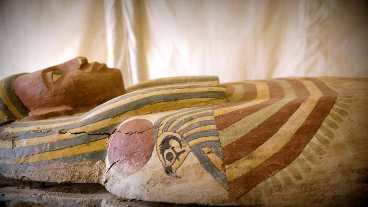 Tombs Of Egypt: The Ultimate Mission backdrop