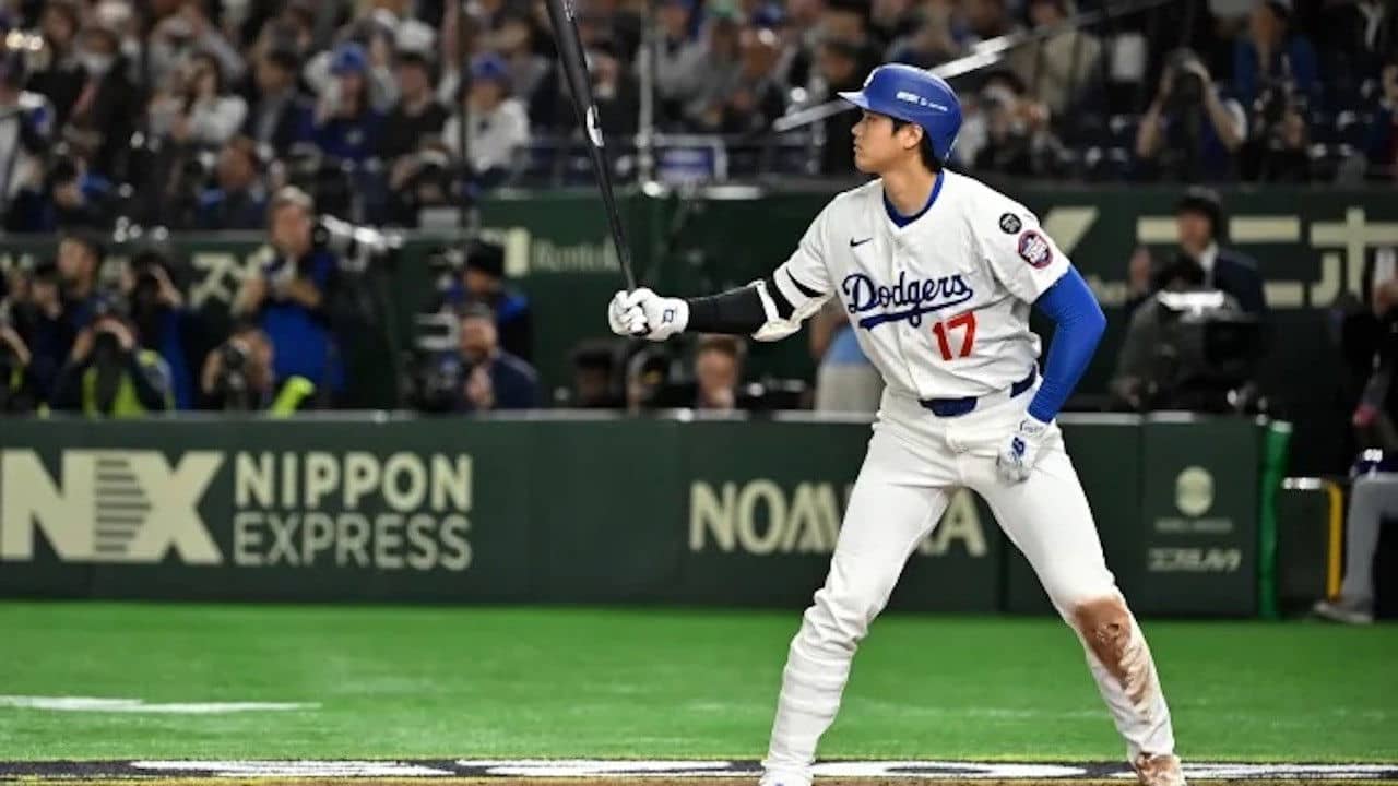 Homecoming: The Tokyo Series backdrop