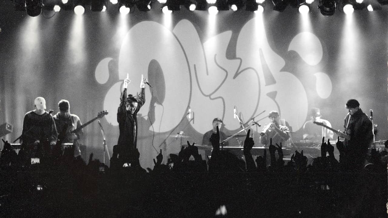 Luv(sic) Hexalogy [OMA & Shing02 Live at Liquidroom] backdrop