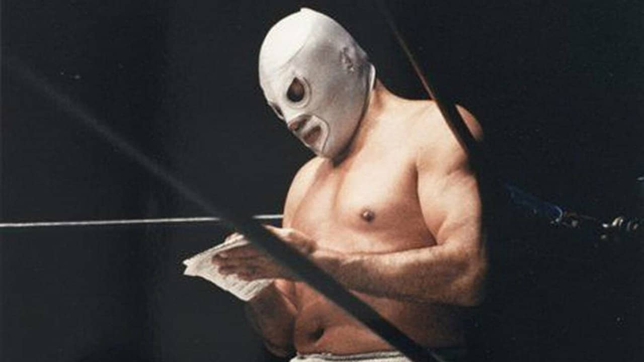 Santo: la leyenda del enmascarado de plata backdrop