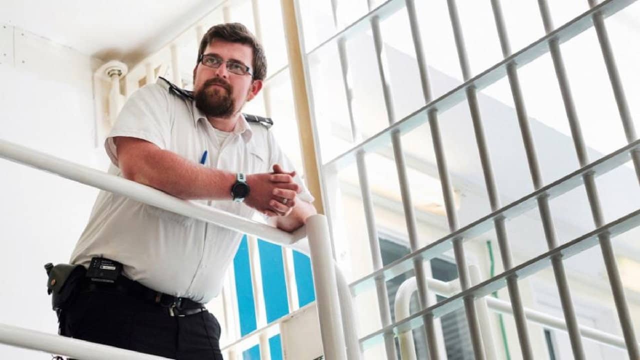 Inside Prison: Britain Behind Bars backdrop