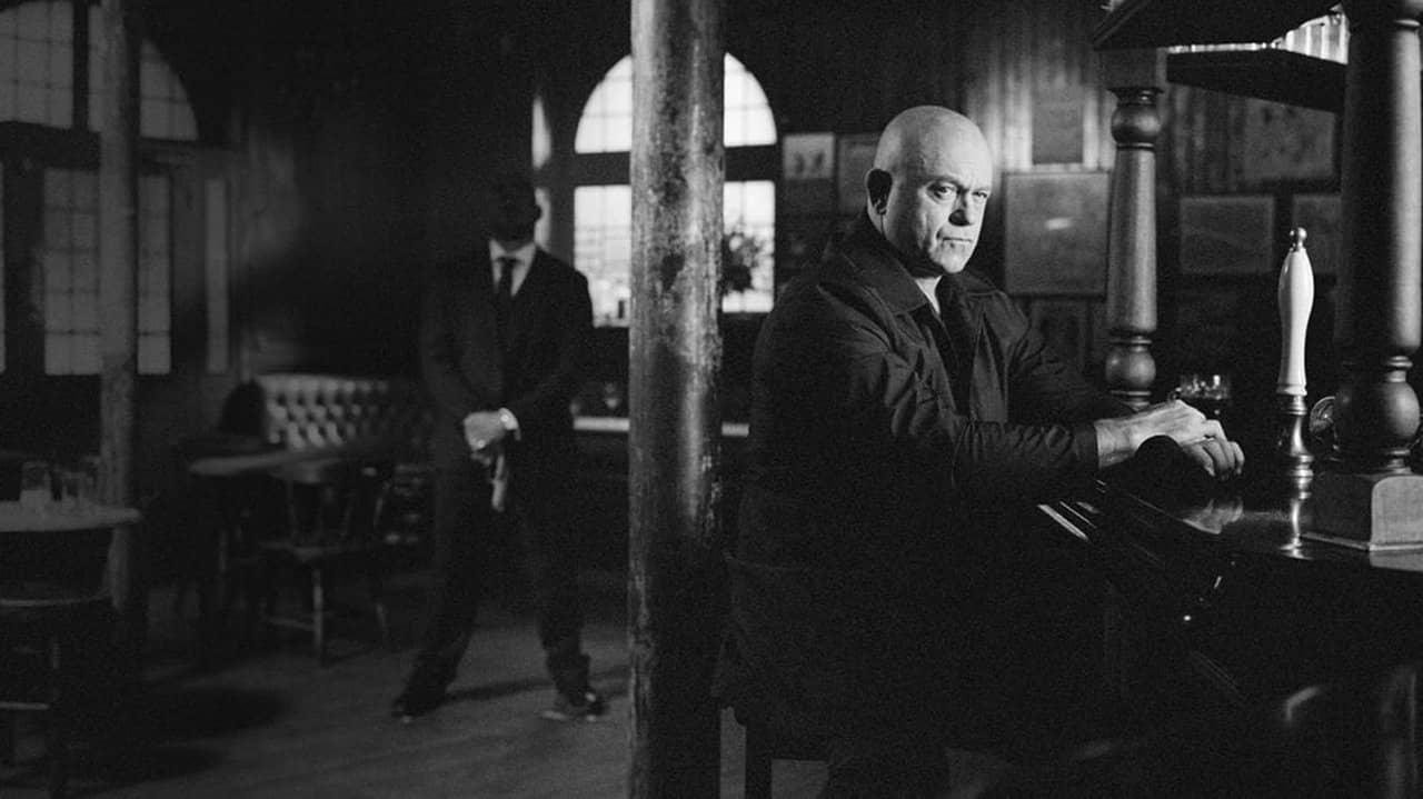 Ross Kemp: Mafia and Britain backdrop