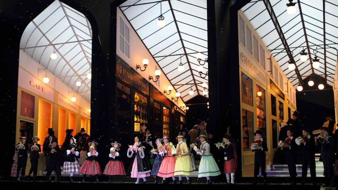 Royal Opera House: La Bohème backdrop