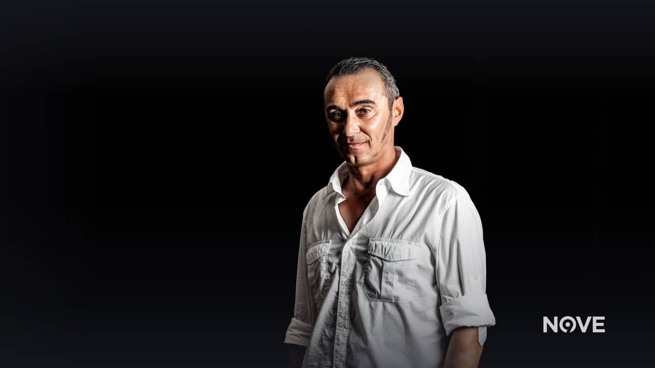 Giuseppe Giacobazzi backdrop
