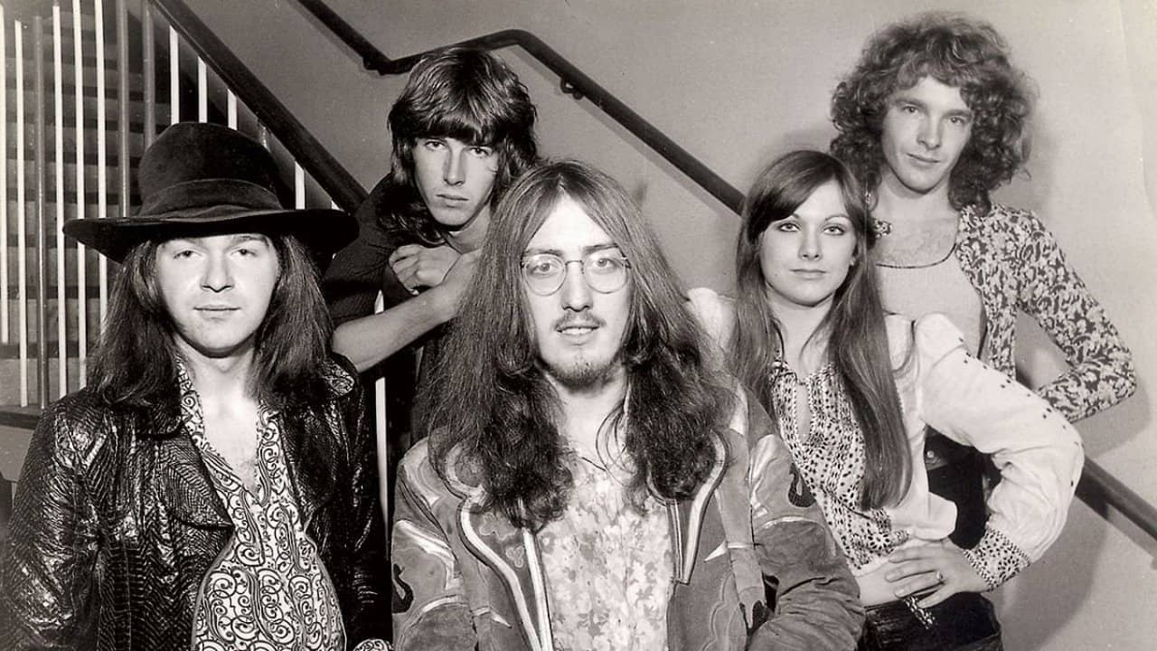 Curved Air: Masters From The Vaults backdrop