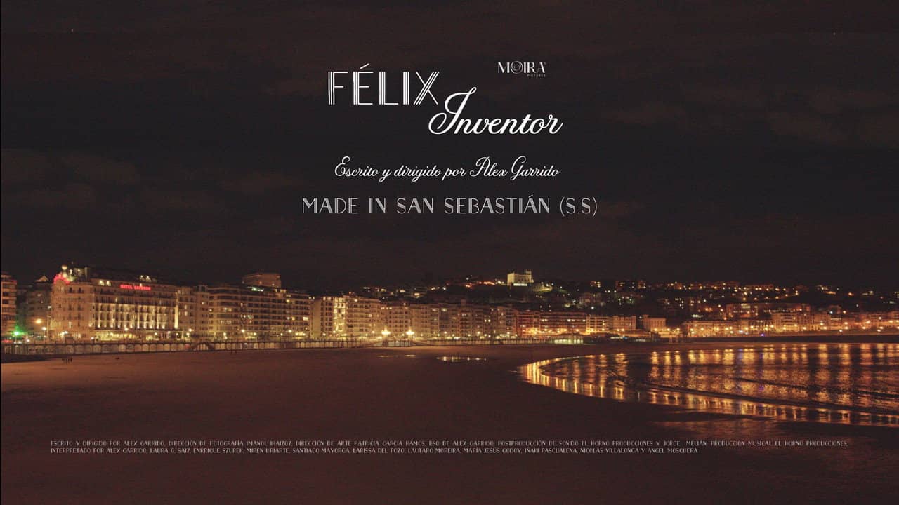 Félix, Inventor backdrop