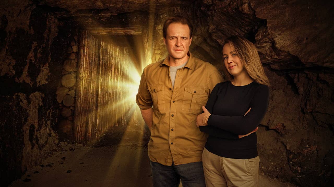 The Last Hunt for Nazi Gold backdrop