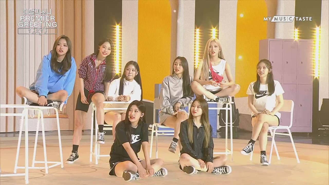 LOONA Premier Greeting [D&D] backdrop