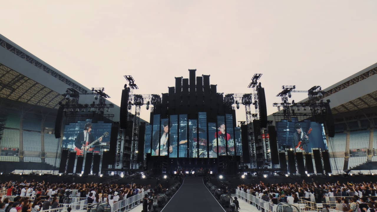 Mr.Children 30th Anniversary Tour 半世紀へのエントランス- 2022.6.19 YANMAR STADIUM NAGAI - backdrop